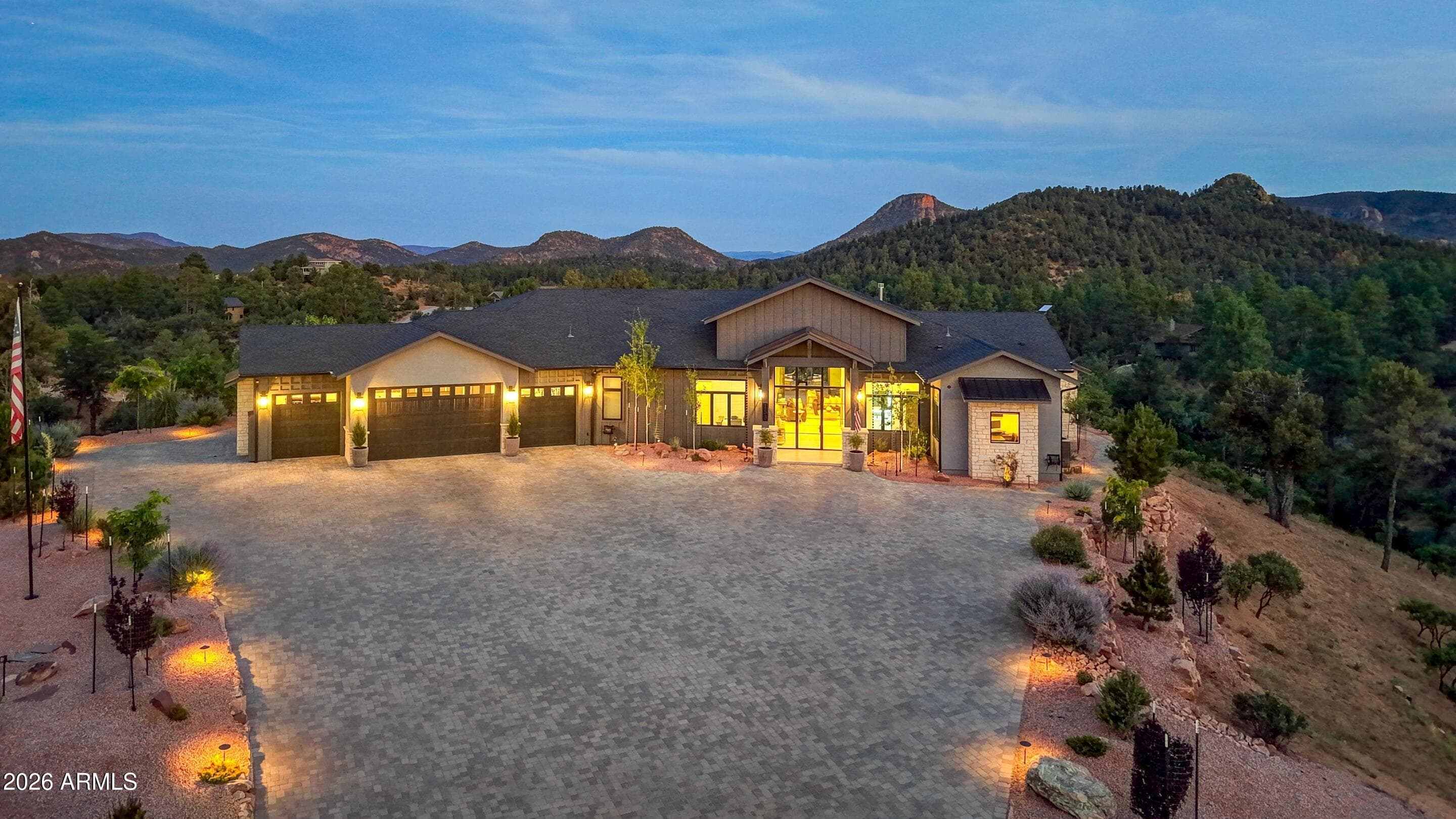 153 E SADDLEBACK Trail, Payson, AZ 85541 — photo 4 of 96