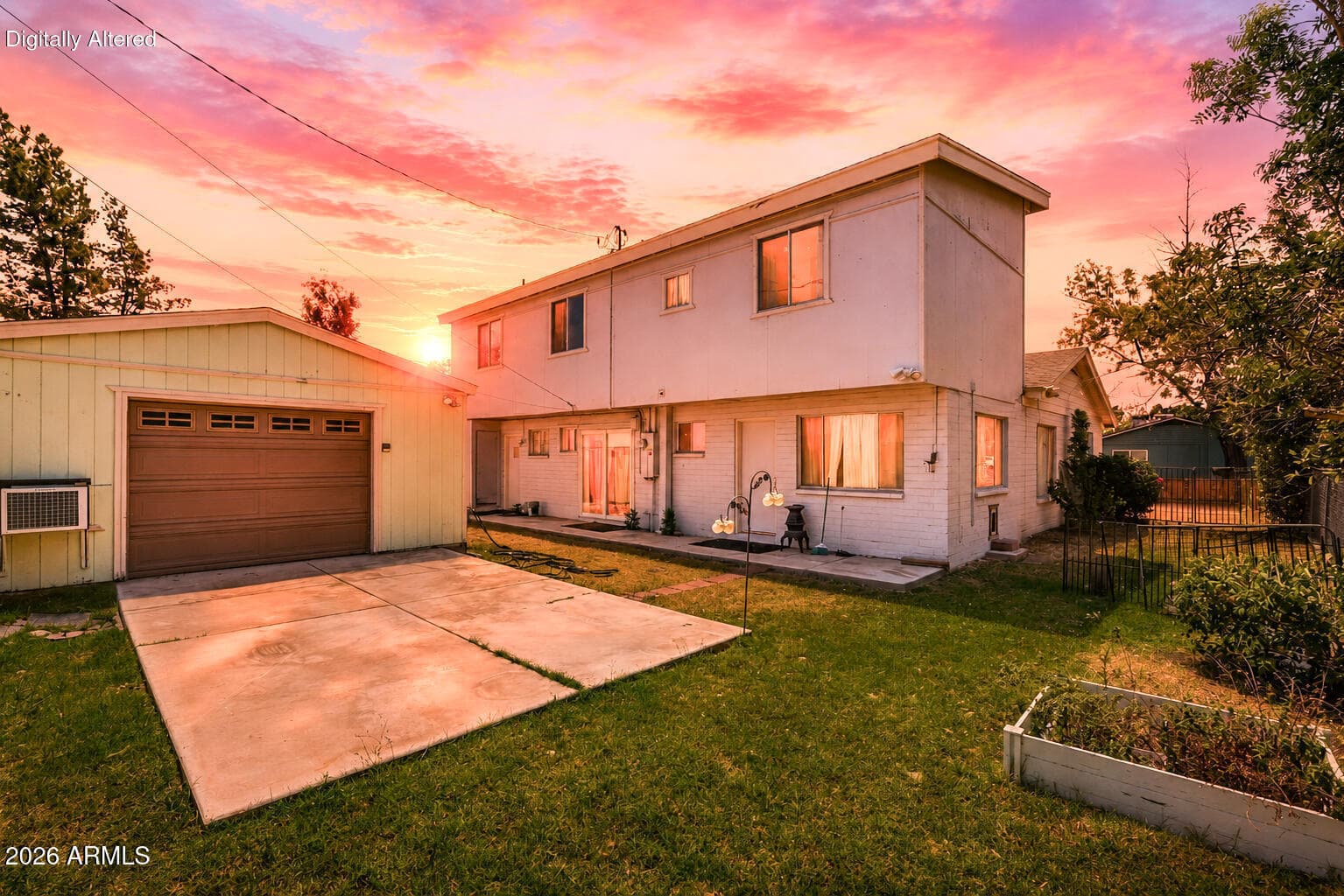 410 W PARKWAY Boulevard, Tempe, AZ 85281