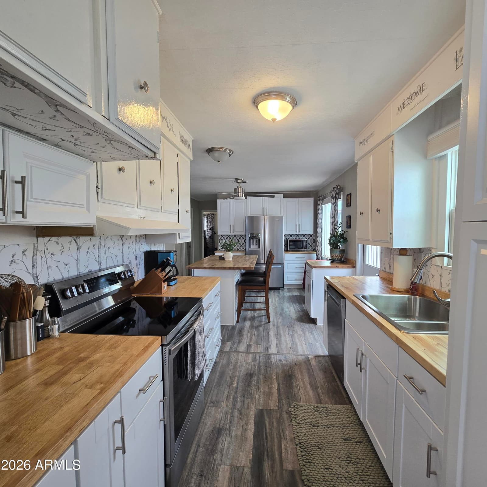 10201 N 99TH Avenue 23A, Peoria, AZ 85345 — photo 17 of 34