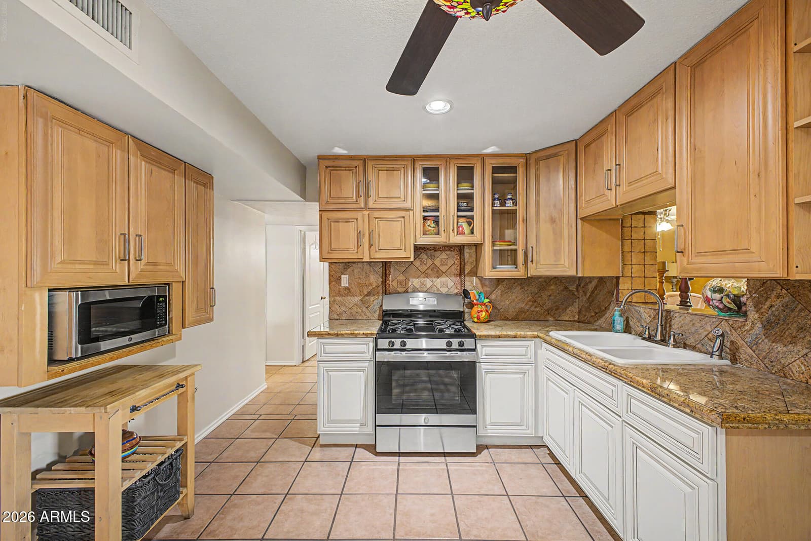 502 W SOUTHERN Avenue, Phoenix, AZ 85041 — photo 3 of 22