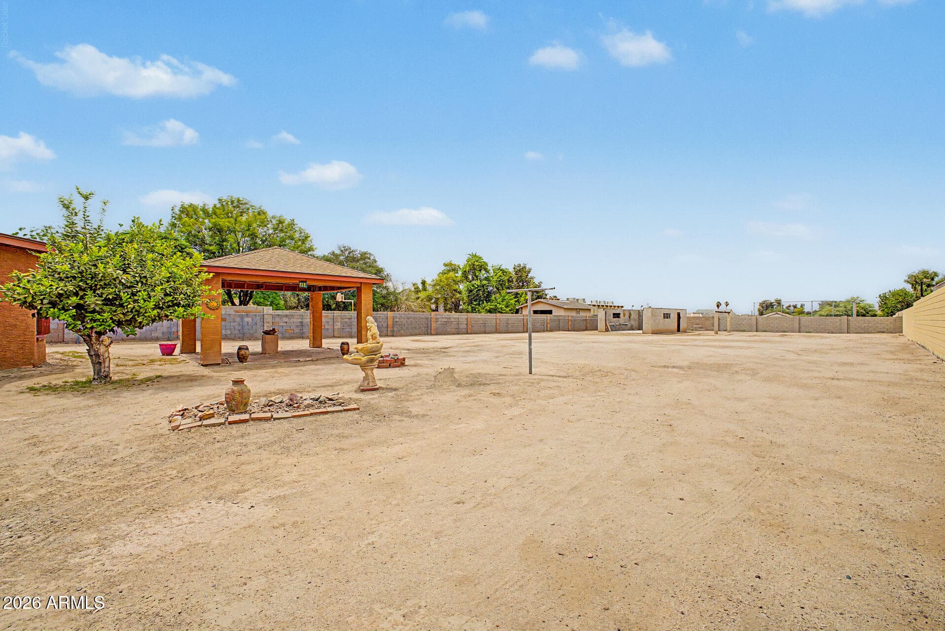 502 W SOUTHERN Avenue, Phoenix, AZ 85041 — photo 19 of 22