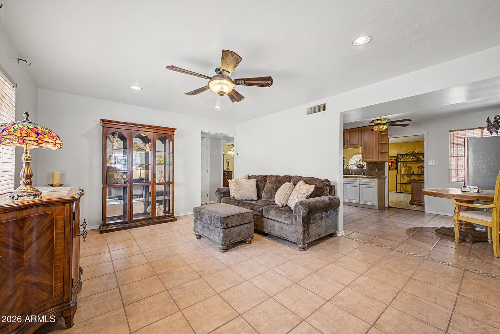 502 W SOUTHERN Avenue, Phoenix, AZ 85041 — photo 13 of 22
