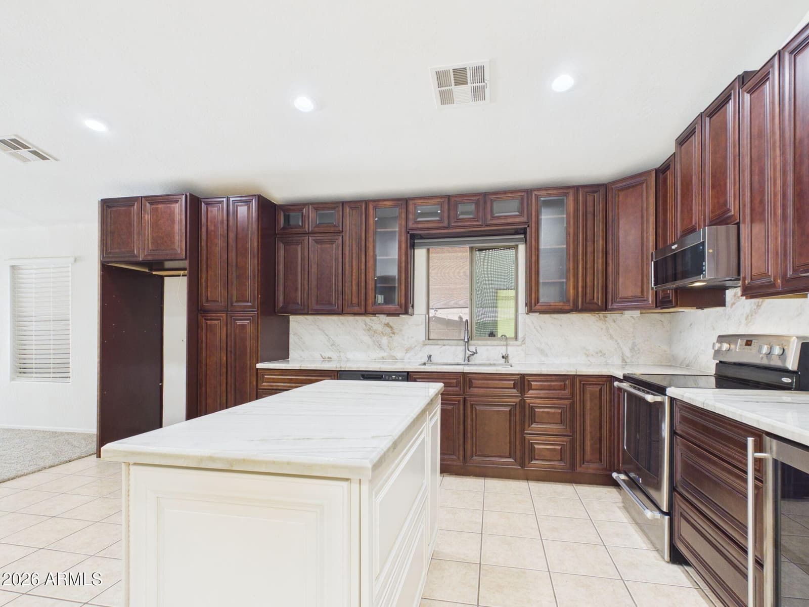 36582 W EL GRECO Street, Maricopa, AZ 85138 — photo 15 of 38