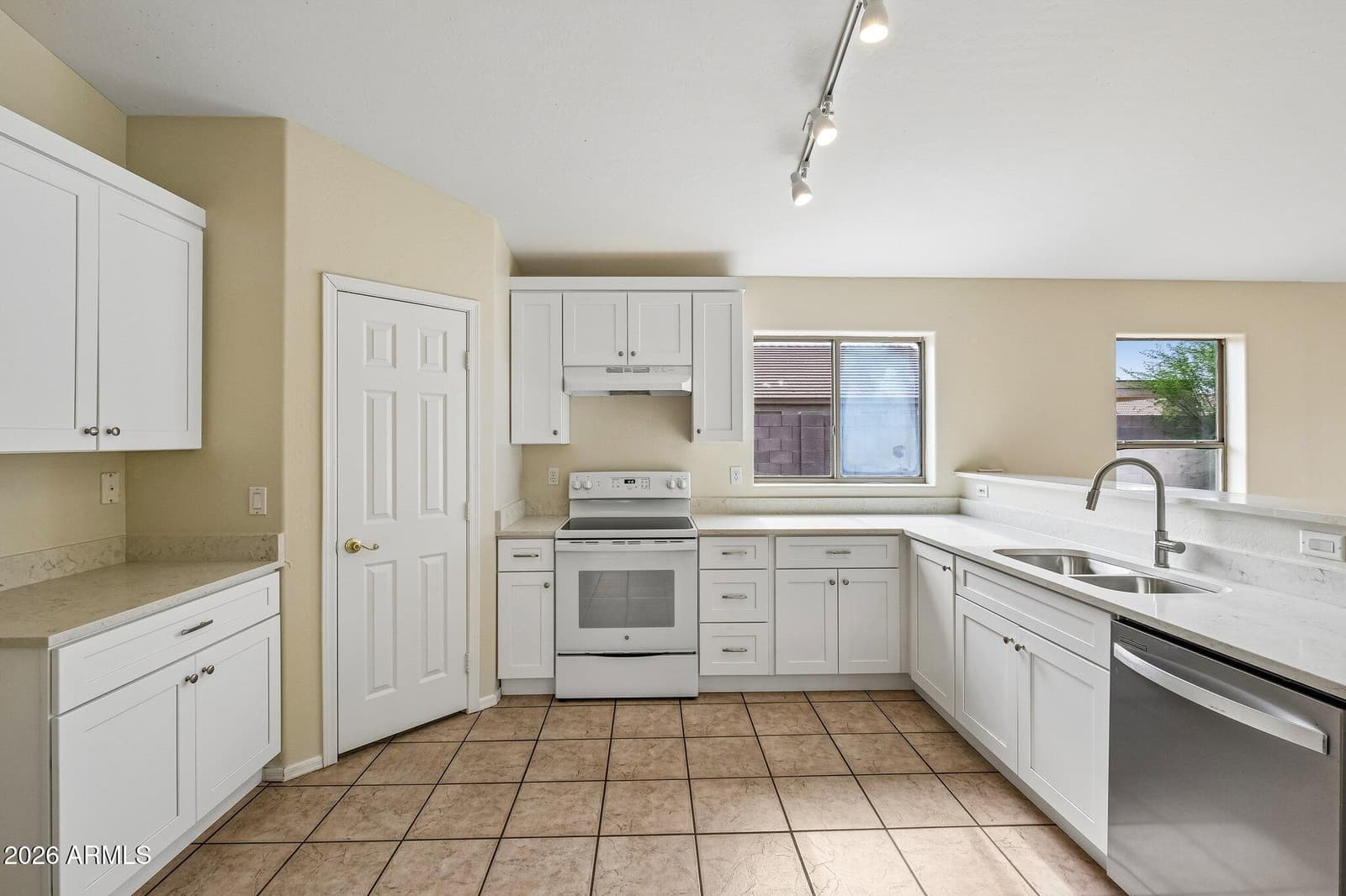 1618 W POLLACK Street, Phoenix, AZ 85041 — photo 18 of 30