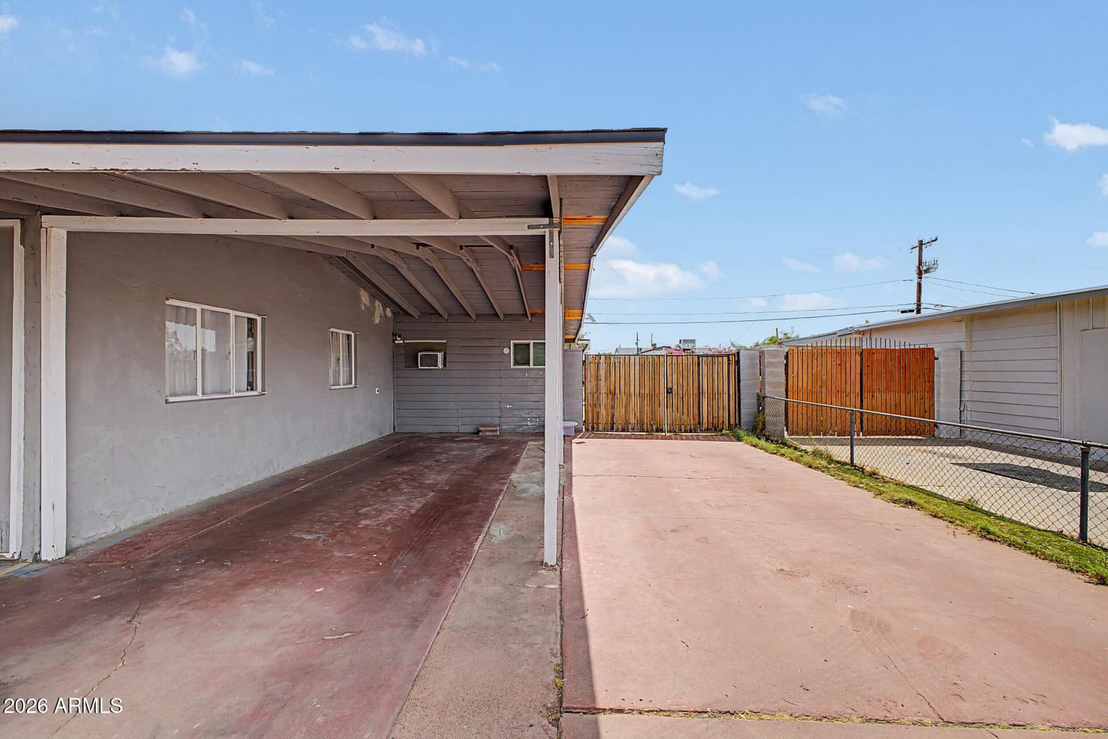 1817 N 38th Drive, Phoenix, AZ 85009 — photo 7 of 34