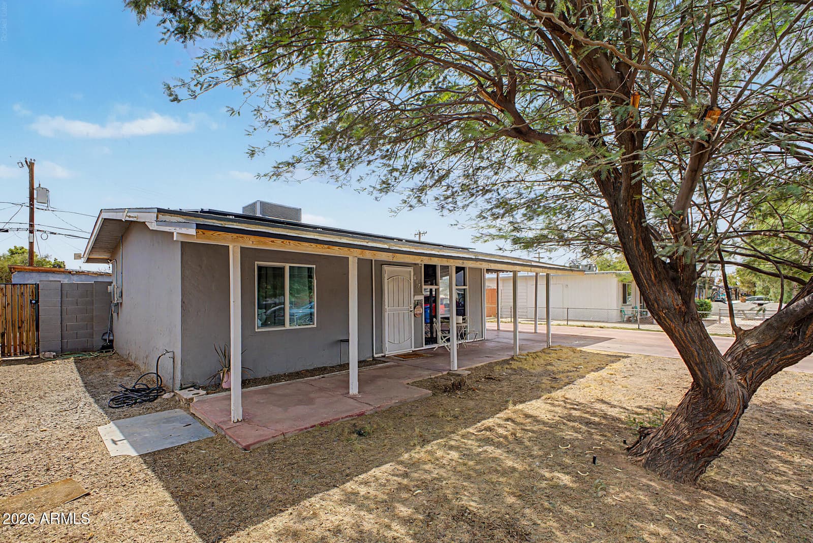 1817 N 38th Drive, Phoenix, AZ 85009 — photo 6 of 34