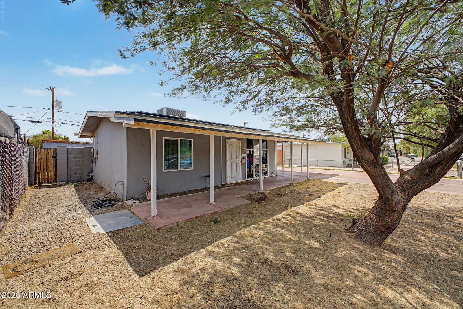 1817 N 38th Drive, Phoenix, AZ 85009 — photo 5 of 34