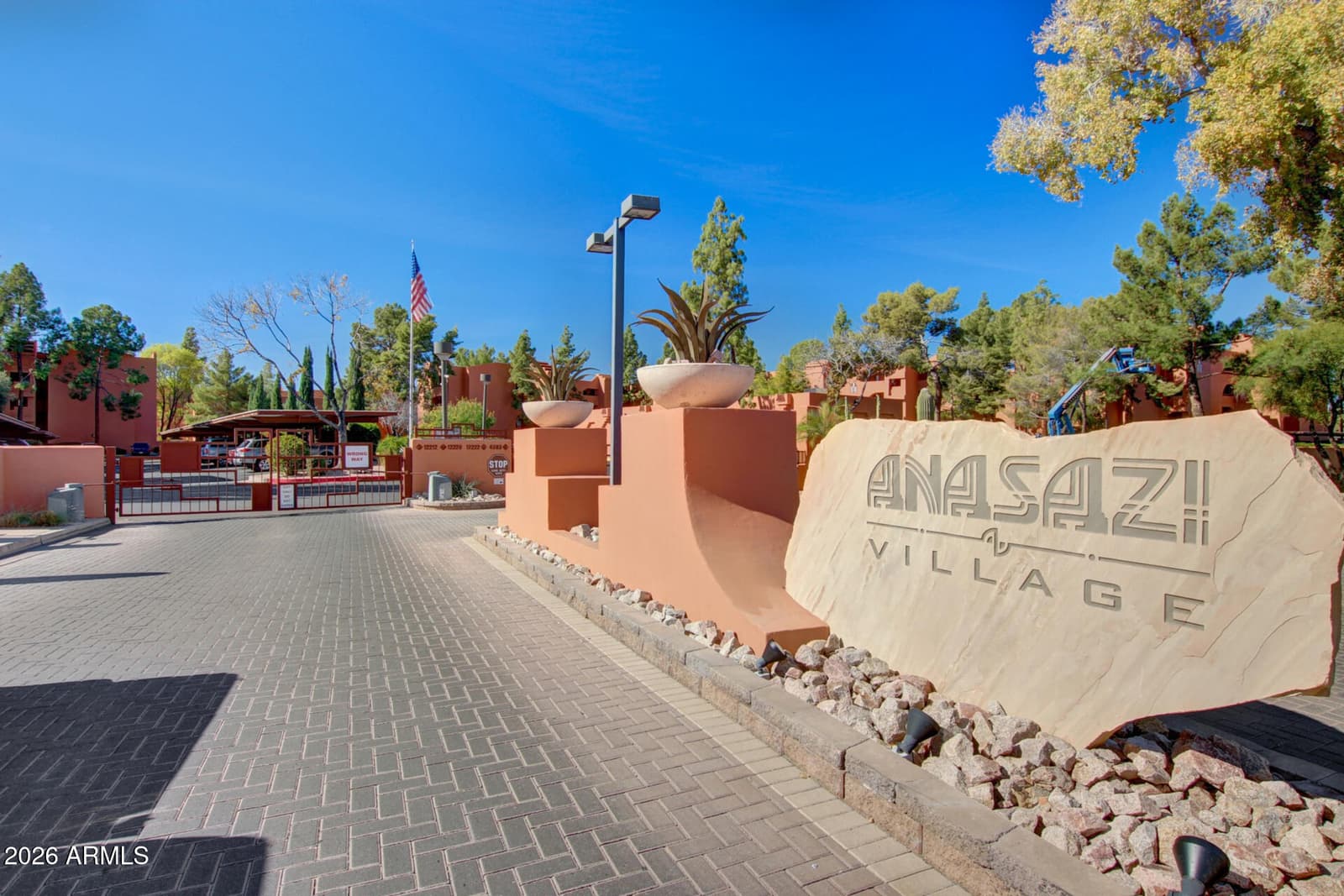 12222 N PARADISE VILLAGE Parkway S 343, Phoenix, AZ 85032 — photo 2 of 47