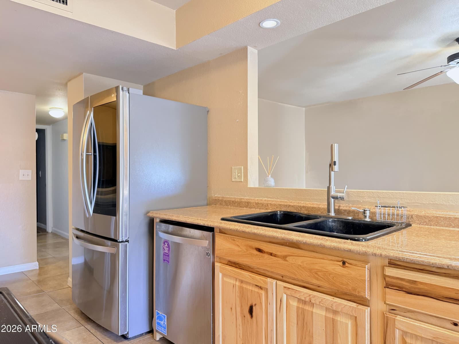 5625 S ADMIRALTY Court E E, Tempe, AZ 85283 — photo 6 of 21