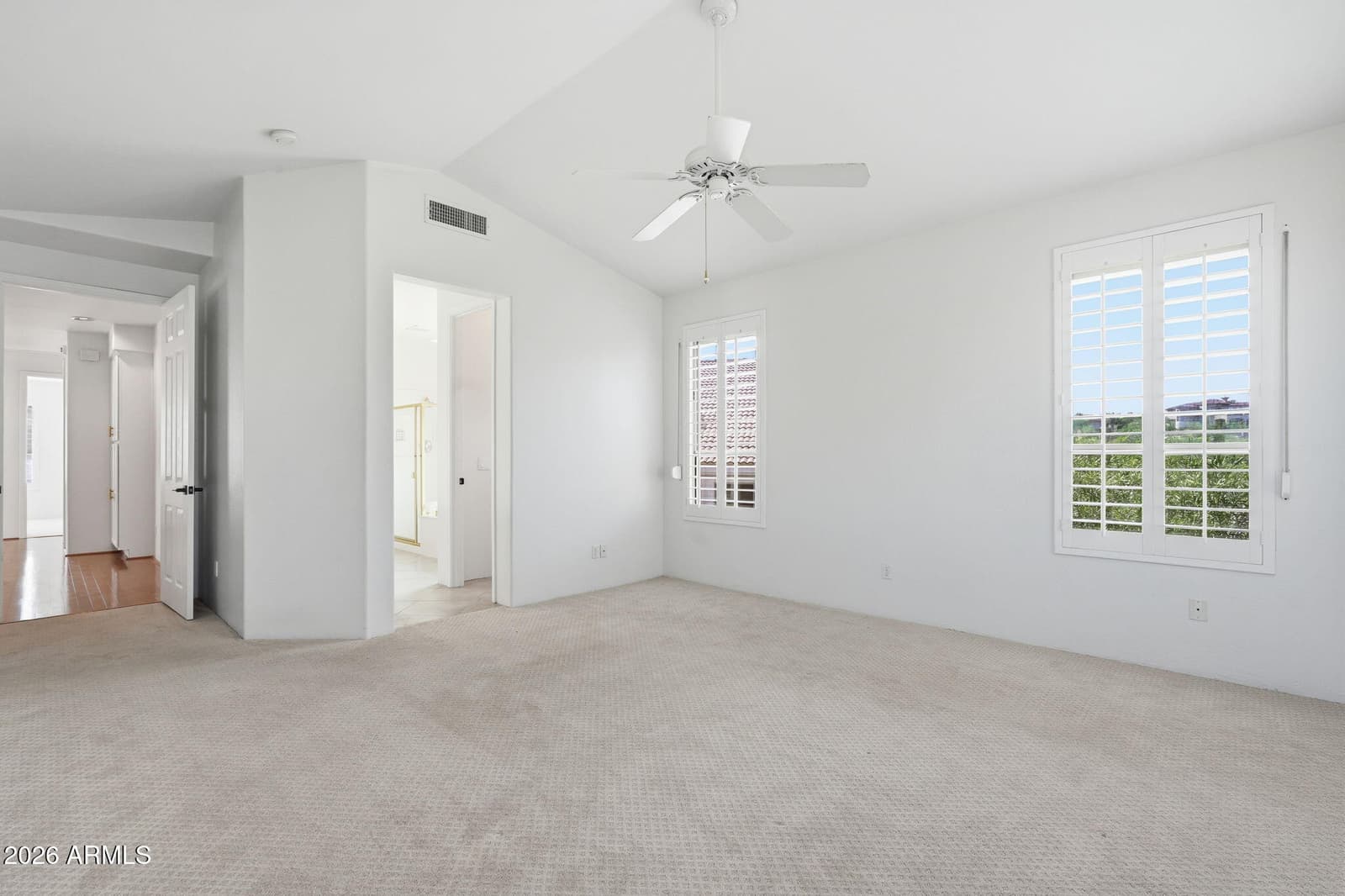 1257 E VOLTAIRE Avenue, Phoenix, AZ 85022 — photo 15 of 35