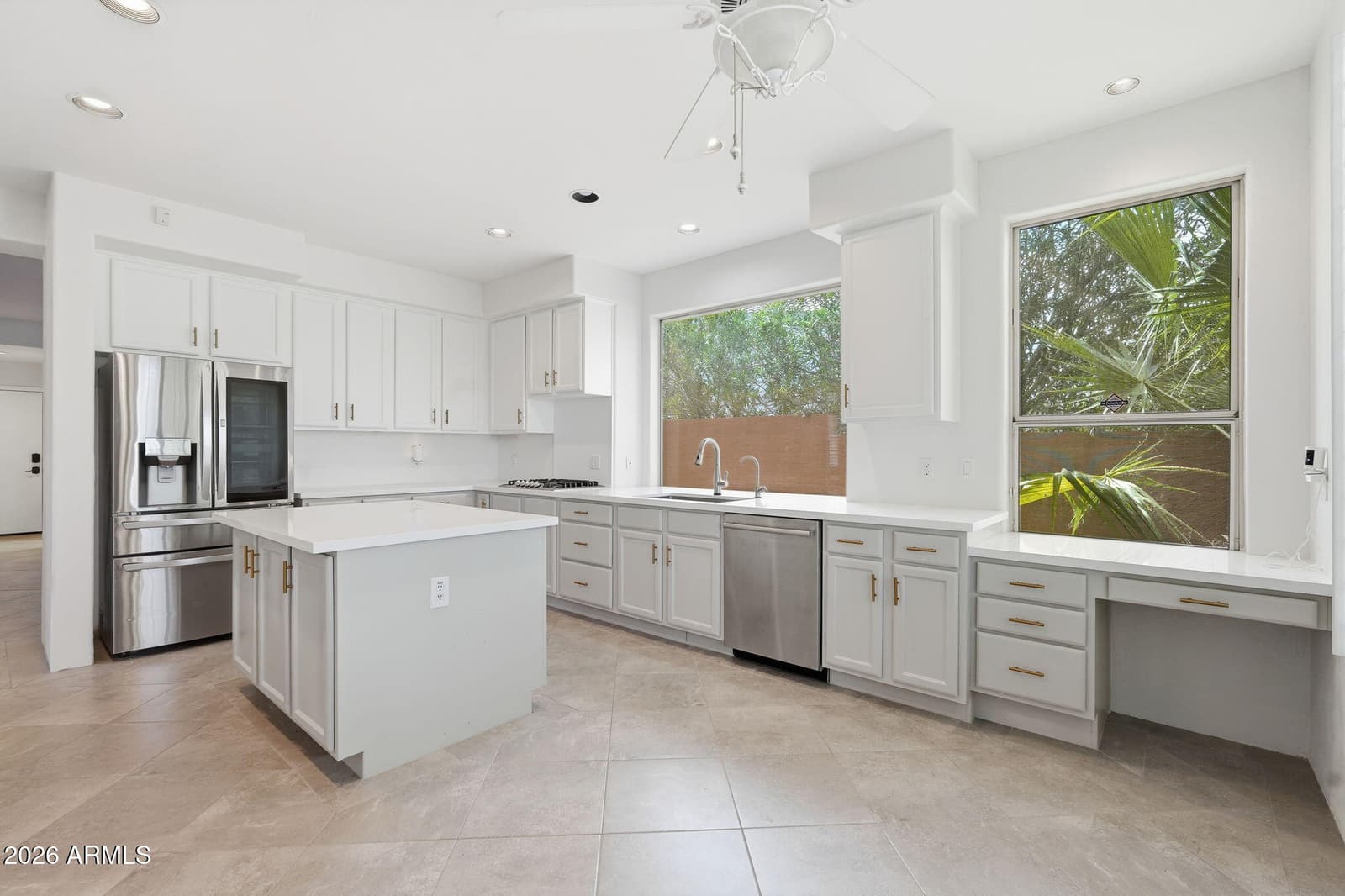 1257 E VOLTAIRE Avenue, Phoenix, AZ 85022 — photo 5 of 35