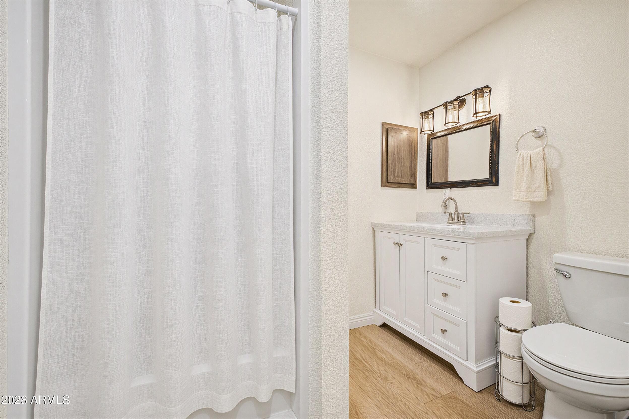 3715 W PARADISE Lane, Phoenix, AZ 85053 — photo 16 of 103