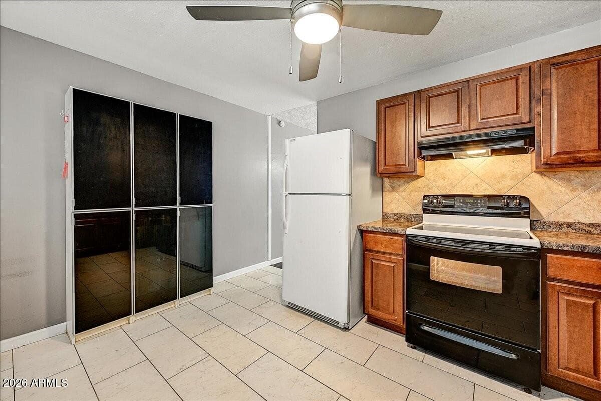 3808 W BLOOMFIELD Road, Phoenix, AZ 85029 — photo 7 of 34