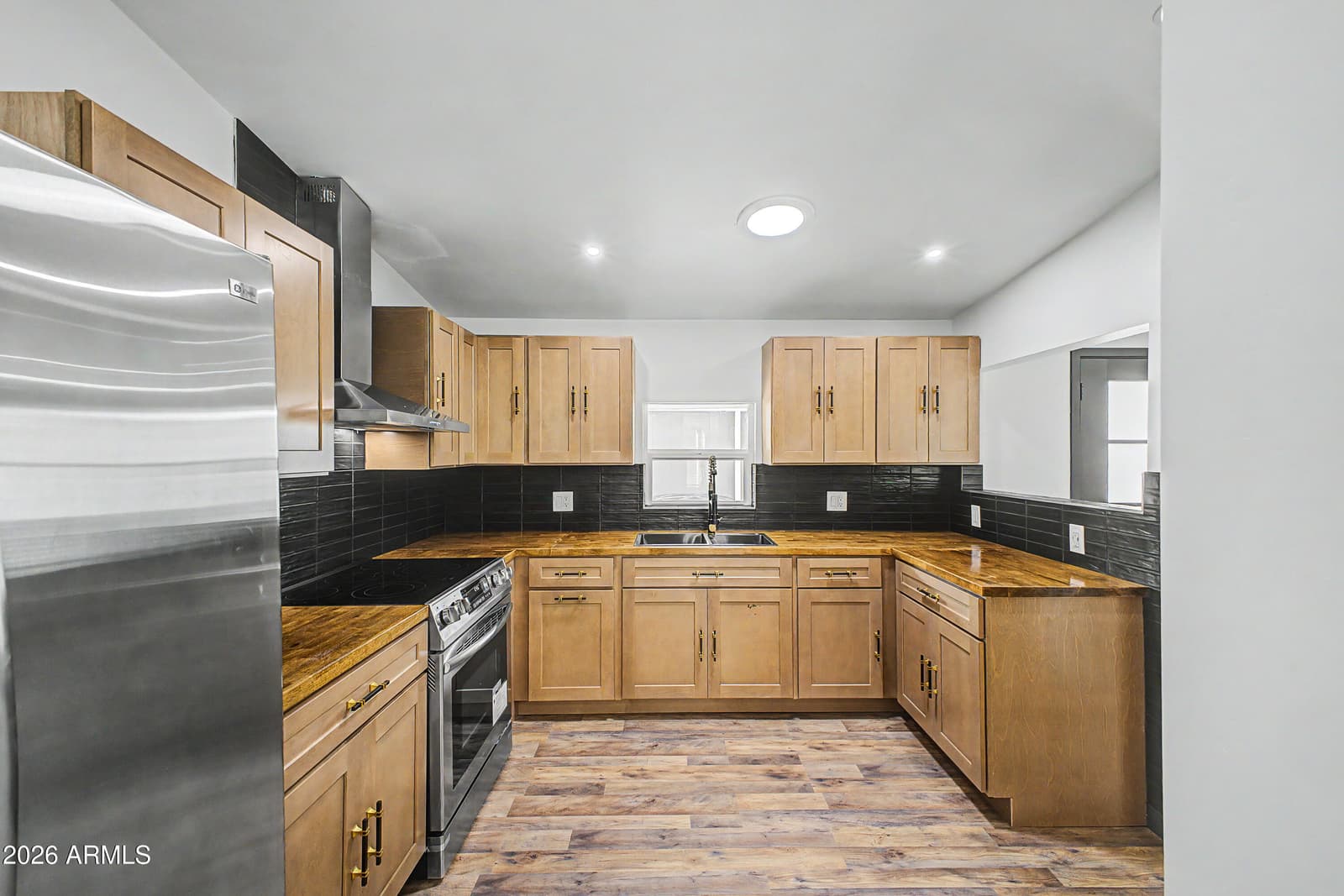 8601 N 71st Avenue 57, Glendale, AZ 85301 — photo 11 of 23