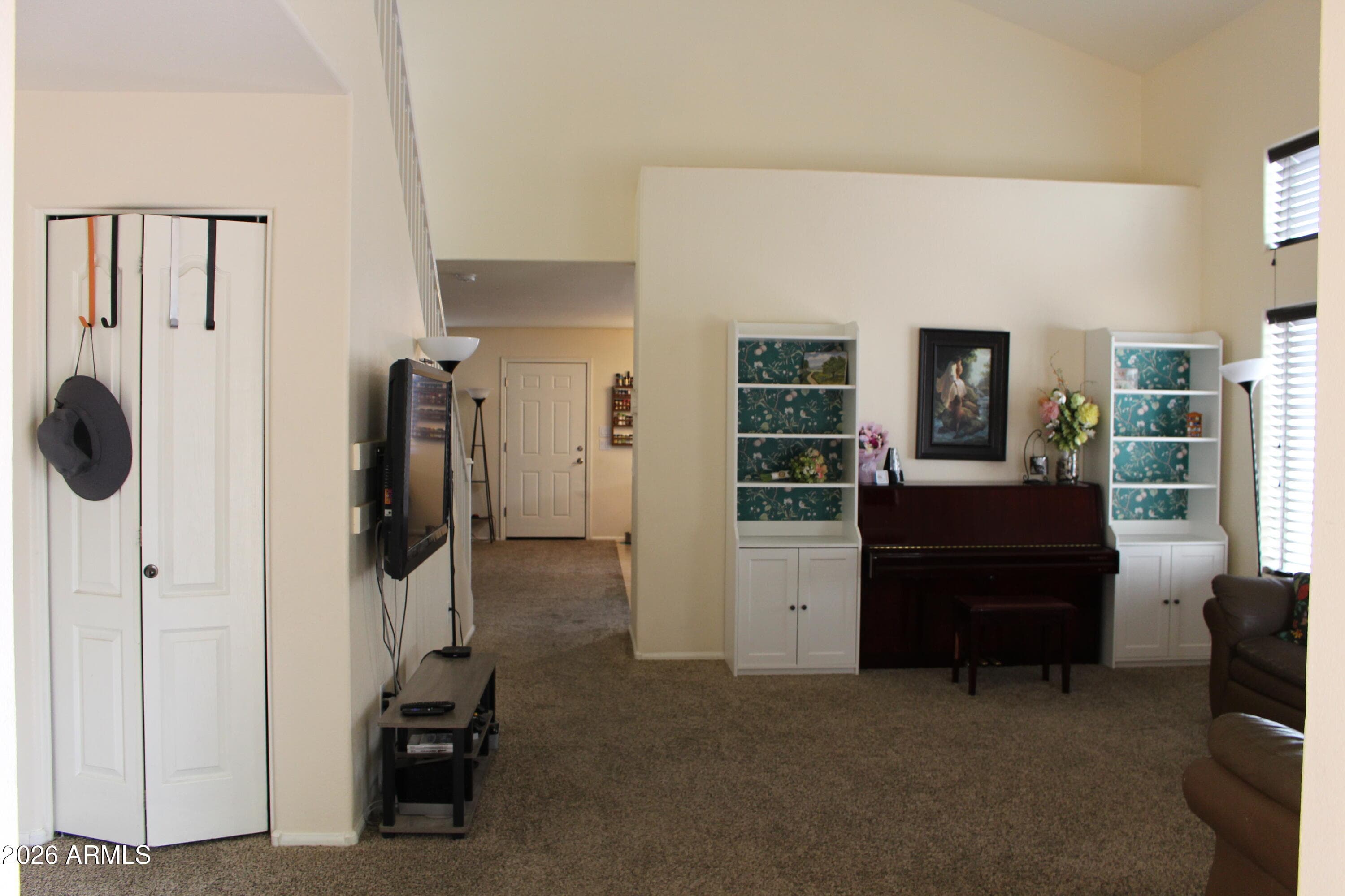 286 W HEREFORD Drive, San Tan Valley, AZ 85143 — photo 8 of 51