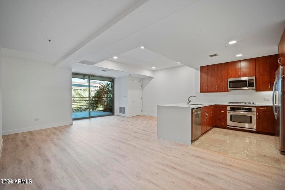 7141 E RANCHO VISTA Drive 4004, Scottsdale, AZ 85251 — photo 3 of 20