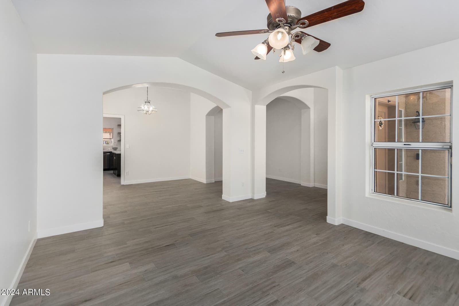 927 W Grand Caymen Drive, Gilbert, AZ 85233 — photo 6 of 43