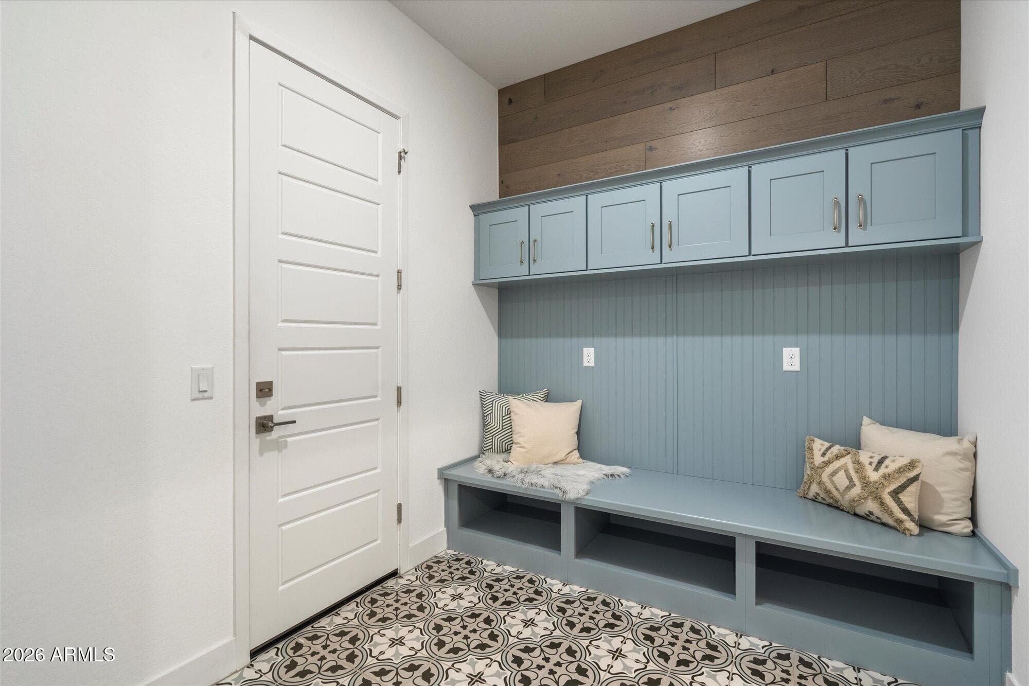 7403 W LISBON Lane, Peoria, AZ 85381 — photo 17 of 31