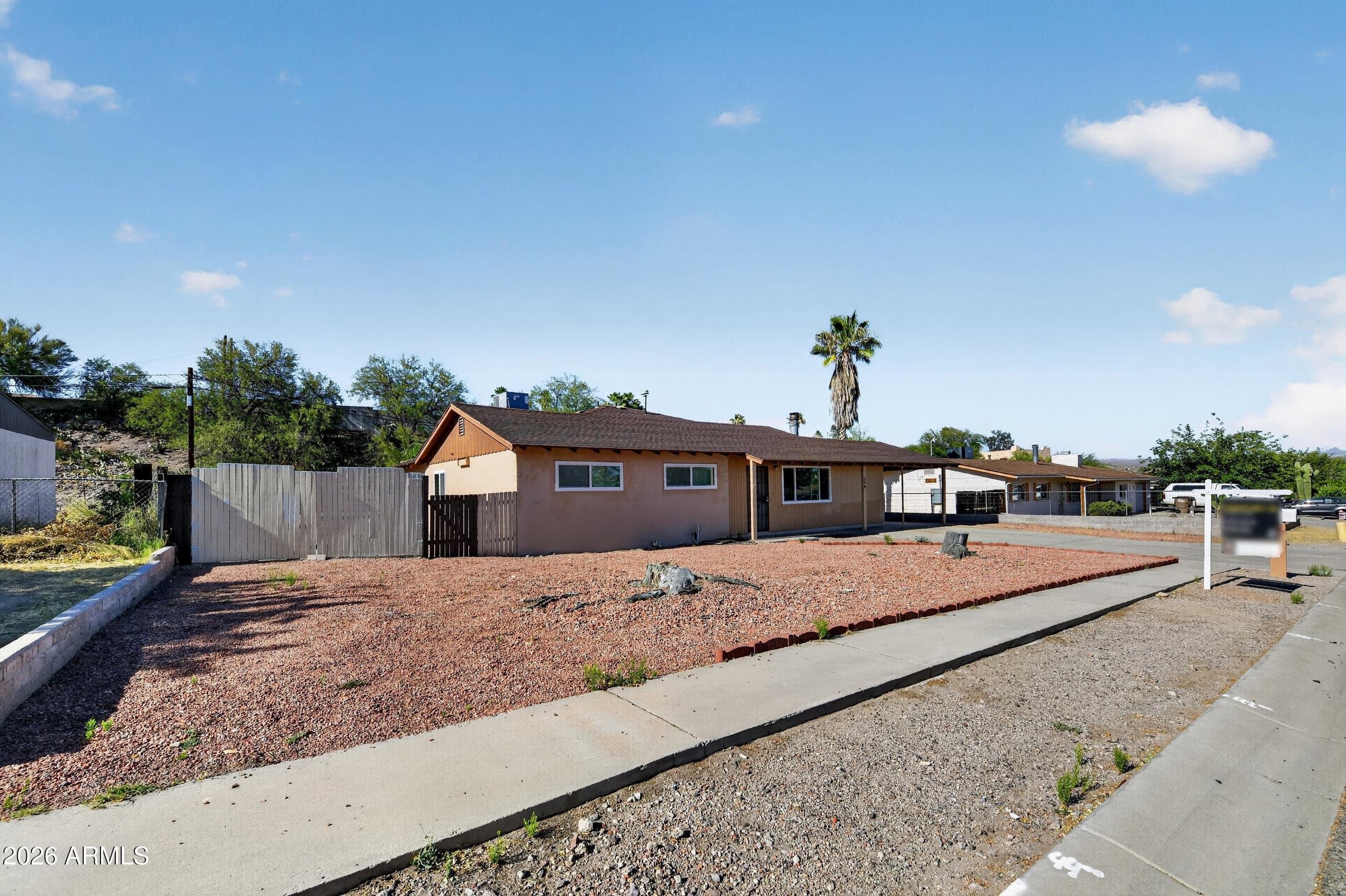 500 N OXBOW Drive, Wickenburg, AZ 85390 — photo 17 of 21