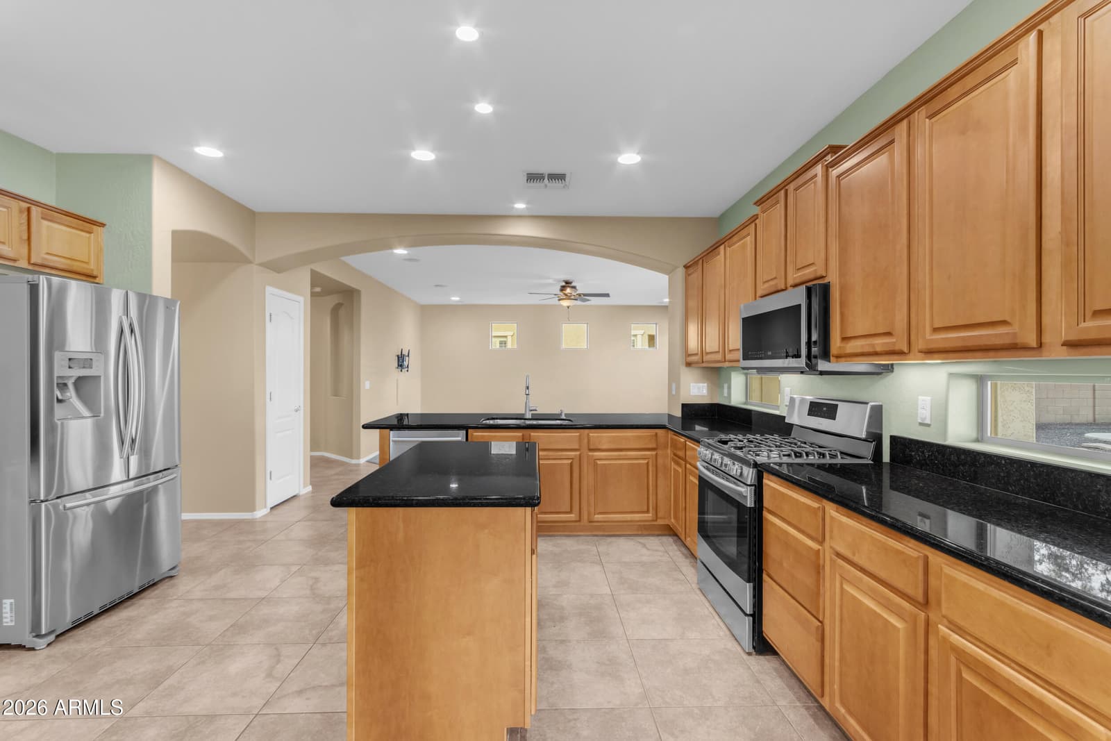 3832 E OLD STONE Circle N, Chandler, AZ 85249 — photo 12 of 59