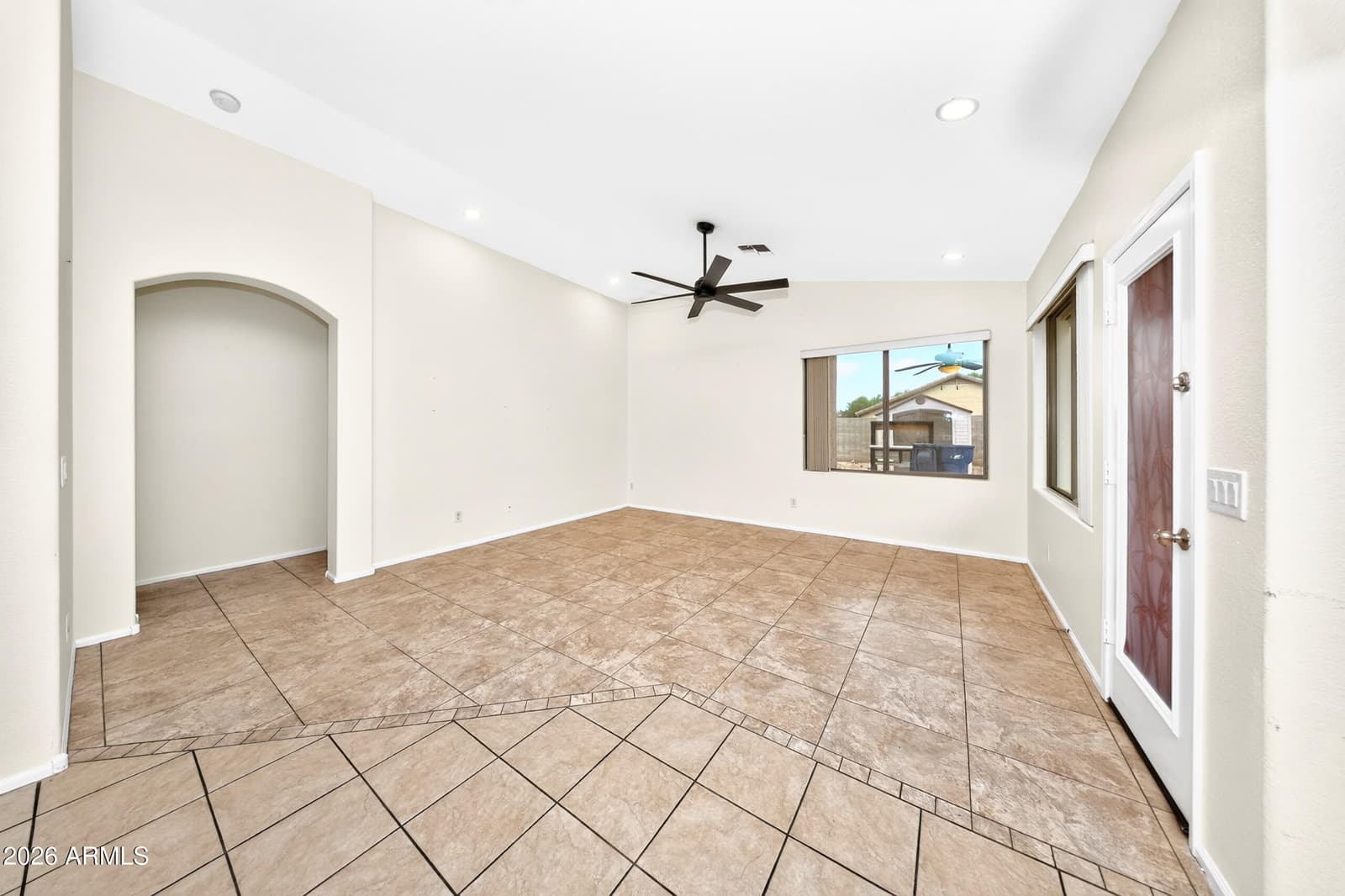 5016 S ROVEY Parkway, Buckeye, AZ 85326 — photo 13 of 31