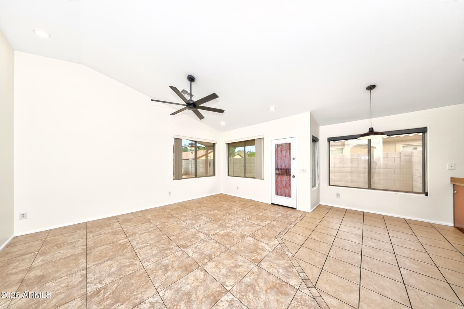 5016 S ROVEY Parkway, Buckeye, AZ 85326 — photo 14 of 31