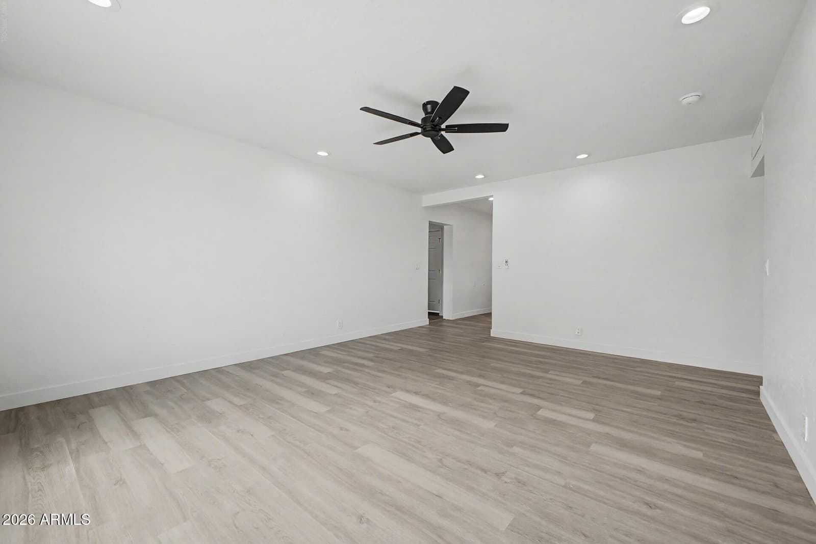 640 S PASADENA, Mesa, AZ 85210 — photo 10 of 26