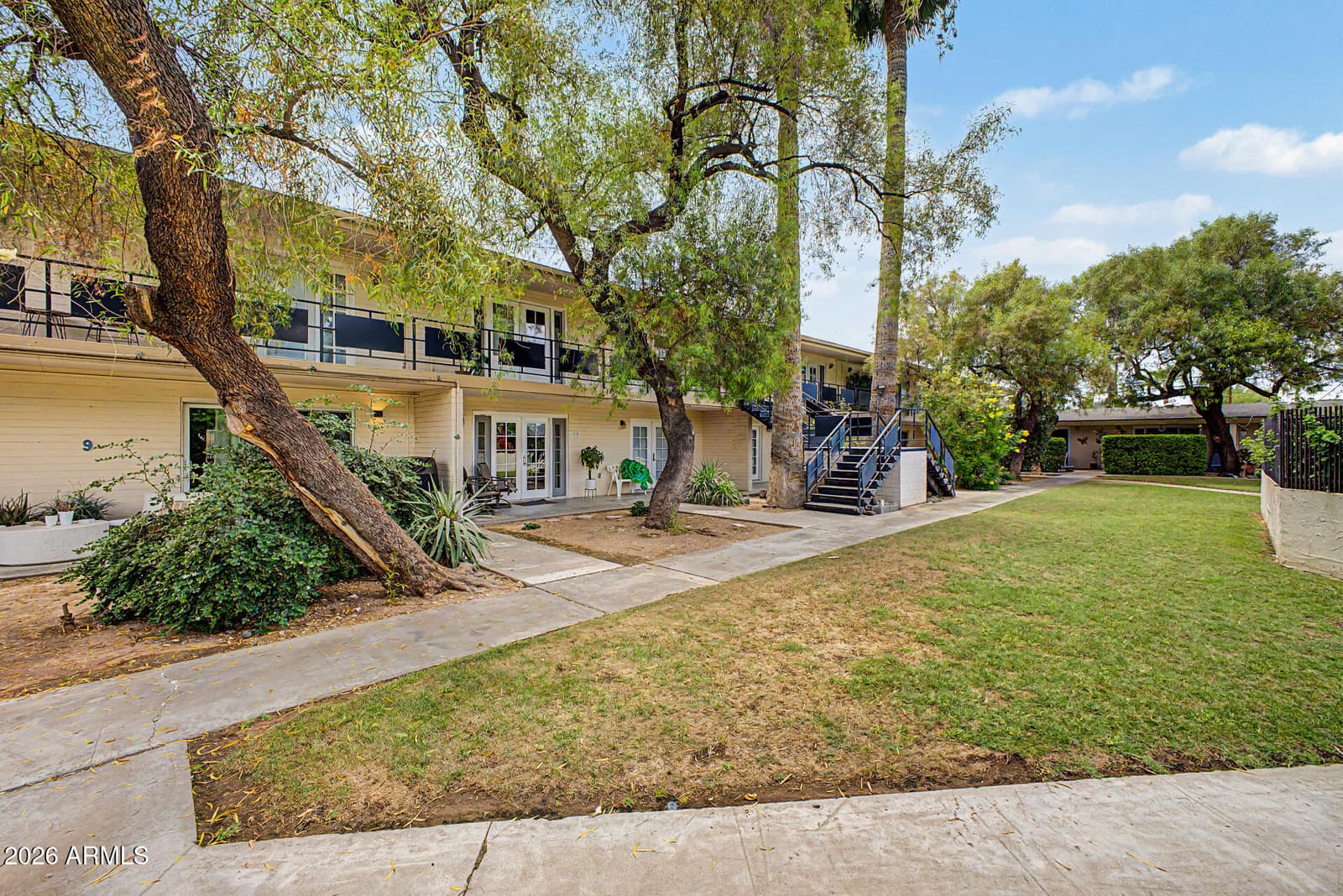 3505 E CAMPBELL Avenue 11, Phoenix, AZ 85018 — photo 5 of 30