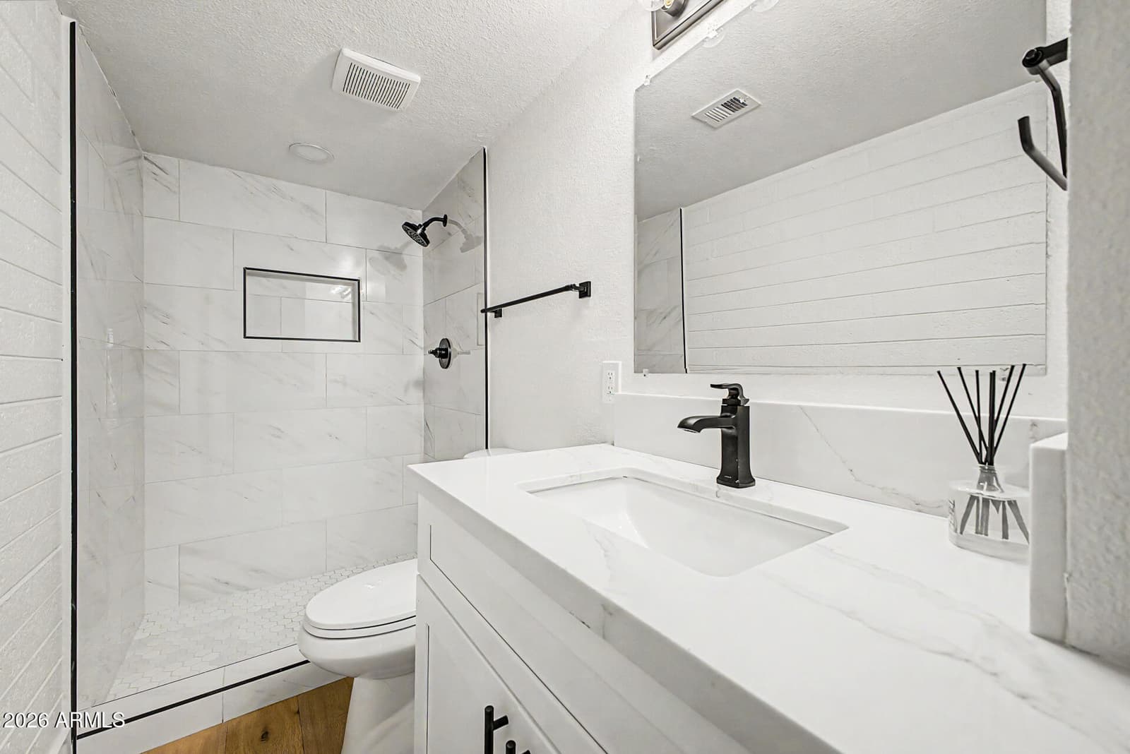 3505 E CAMPBELL Avenue 11, Phoenix, AZ 85018 — photo 2 of 30