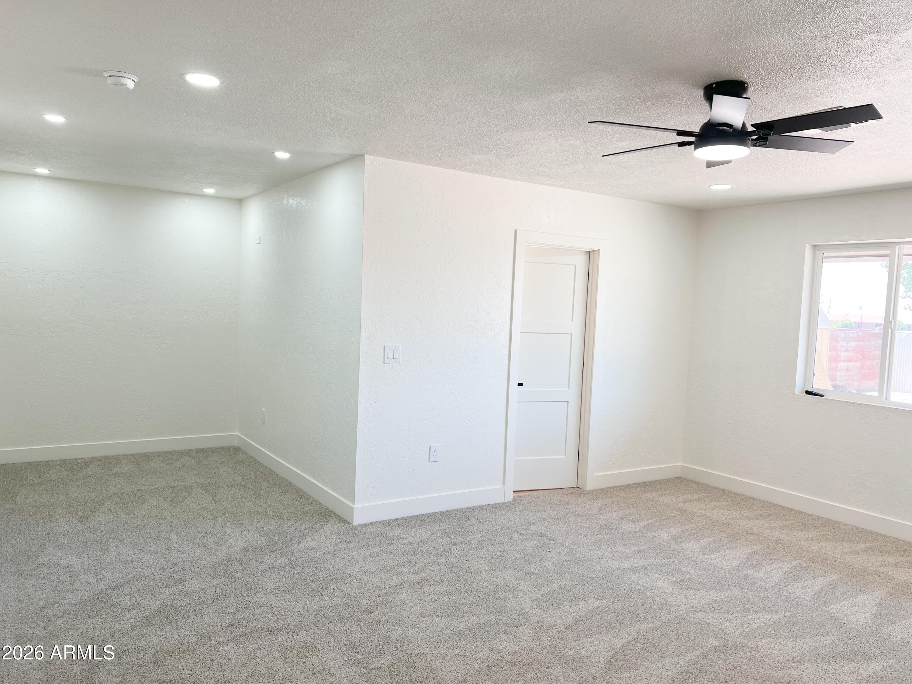 109 Encanto Drive, Holbrook, AZ 86025 — photo 7 of 21