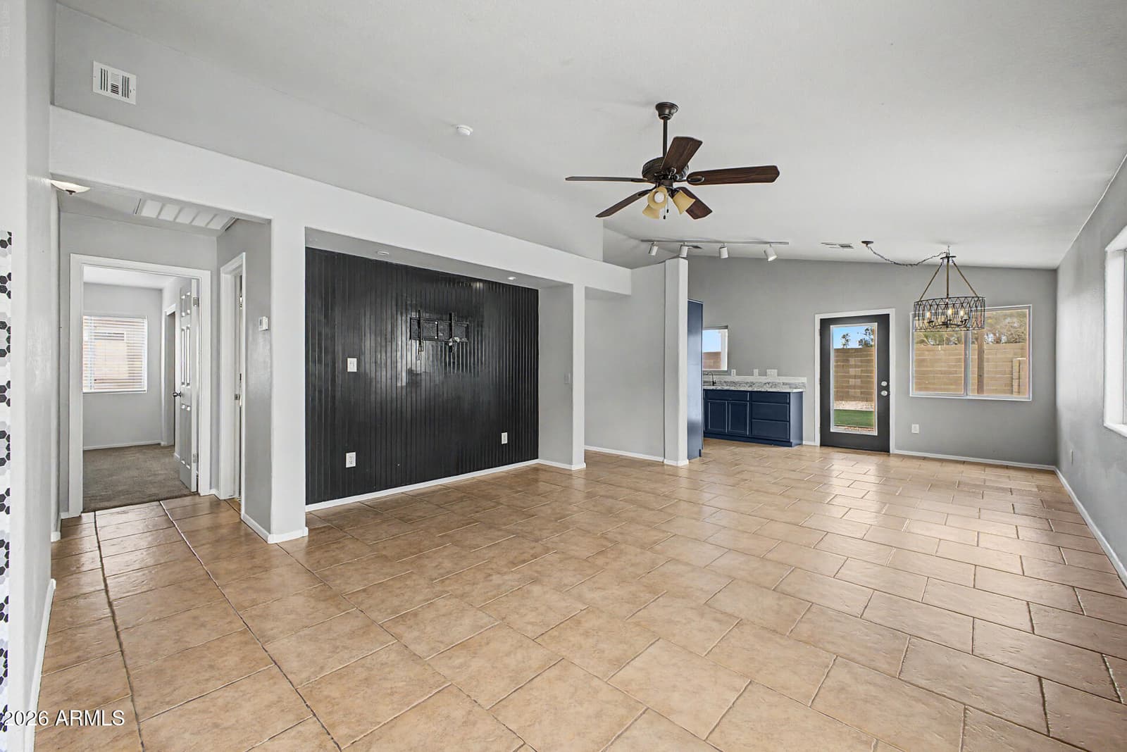 9234 W BERYL Avenue, Peoria, AZ 85345 — photo 4 of 26