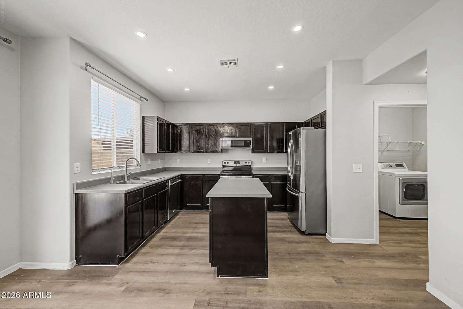 15338 W MAUNA LOA Lane, Surprise, AZ 85379 — photo 20 of 39