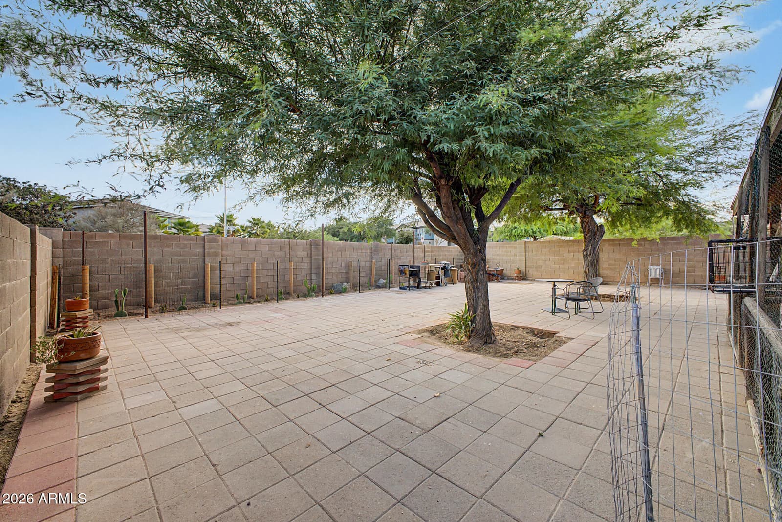 4625 E LAVENDER Lane, Phoenix, AZ 85044 — photo 30 of 35