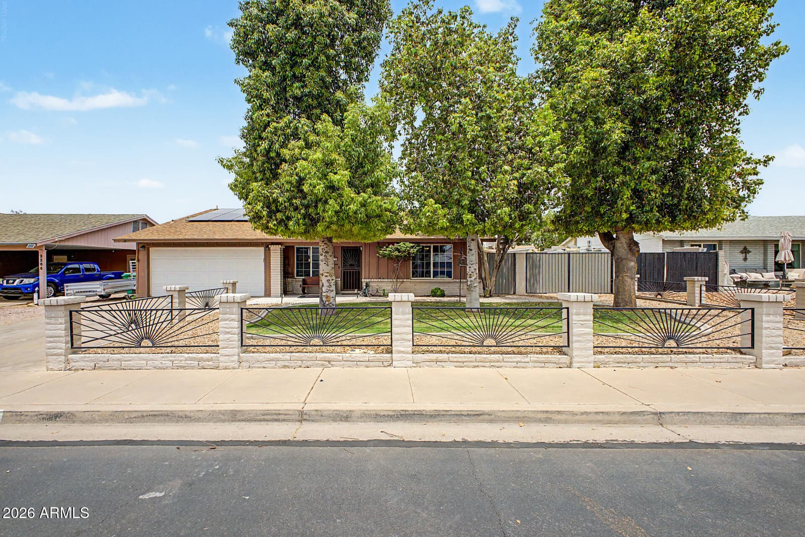 2214 E HOLMES Avenue, Mesa, AZ 85204 — photo 2 of 51