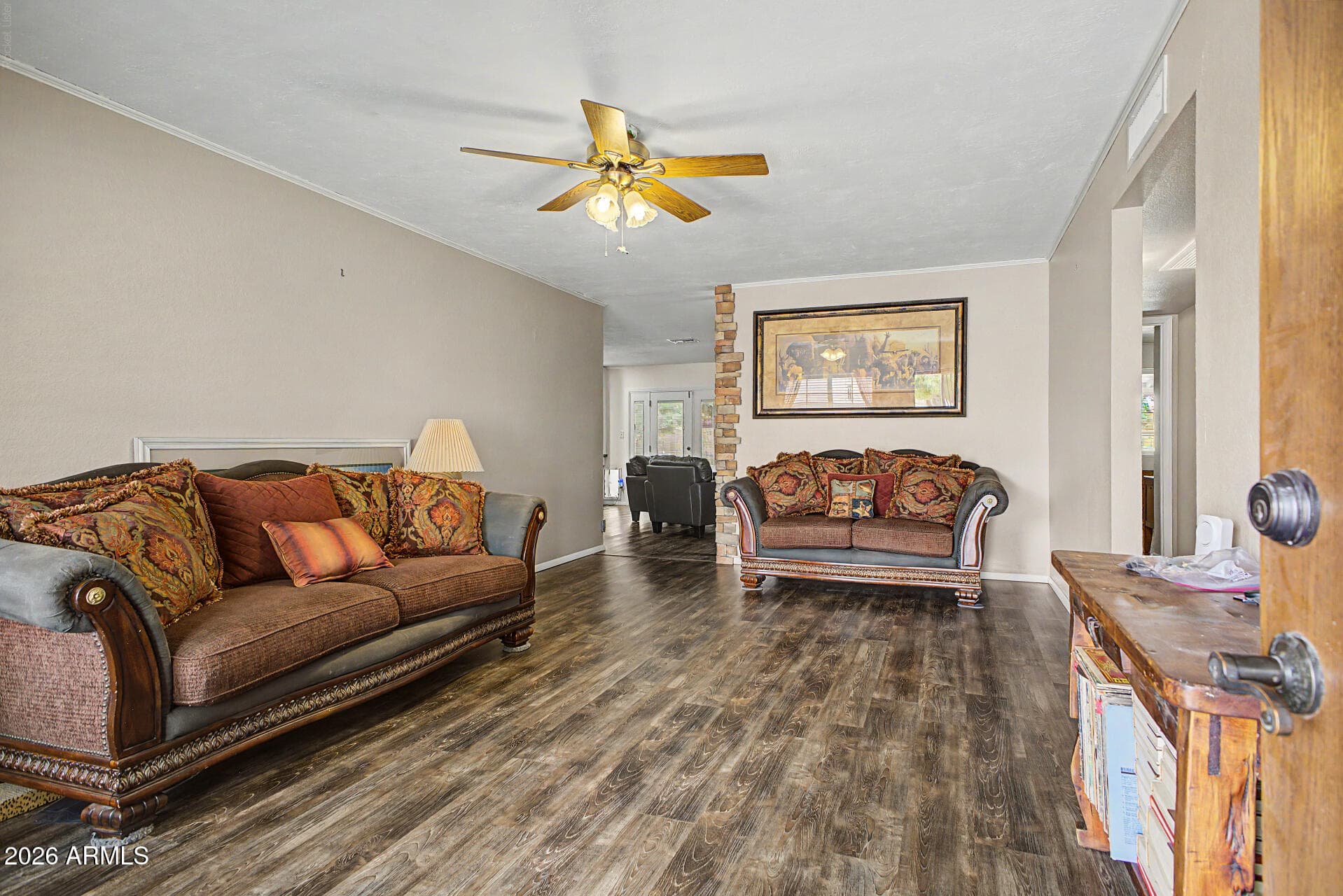 2214 E HOLMES Avenue, Mesa, AZ 85204 — photo 9 of 51