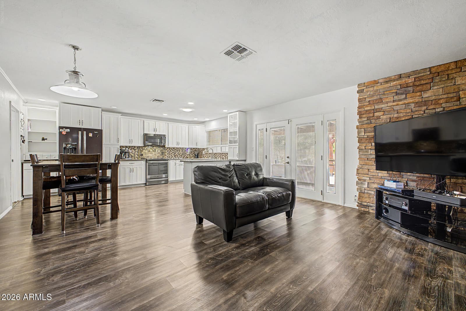 2214 E HOLMES Avenue, Mesa, AZ 85204 — photo 14 of 51