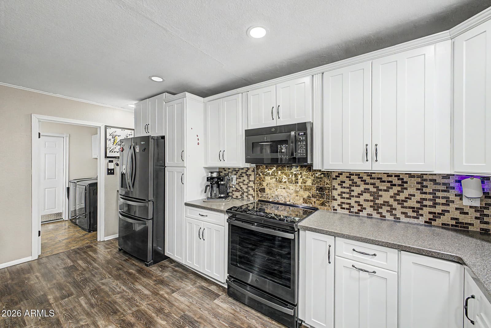 2214 E HOLMES Avenue, Mesa, AZ 85204 — photo 17 of 51