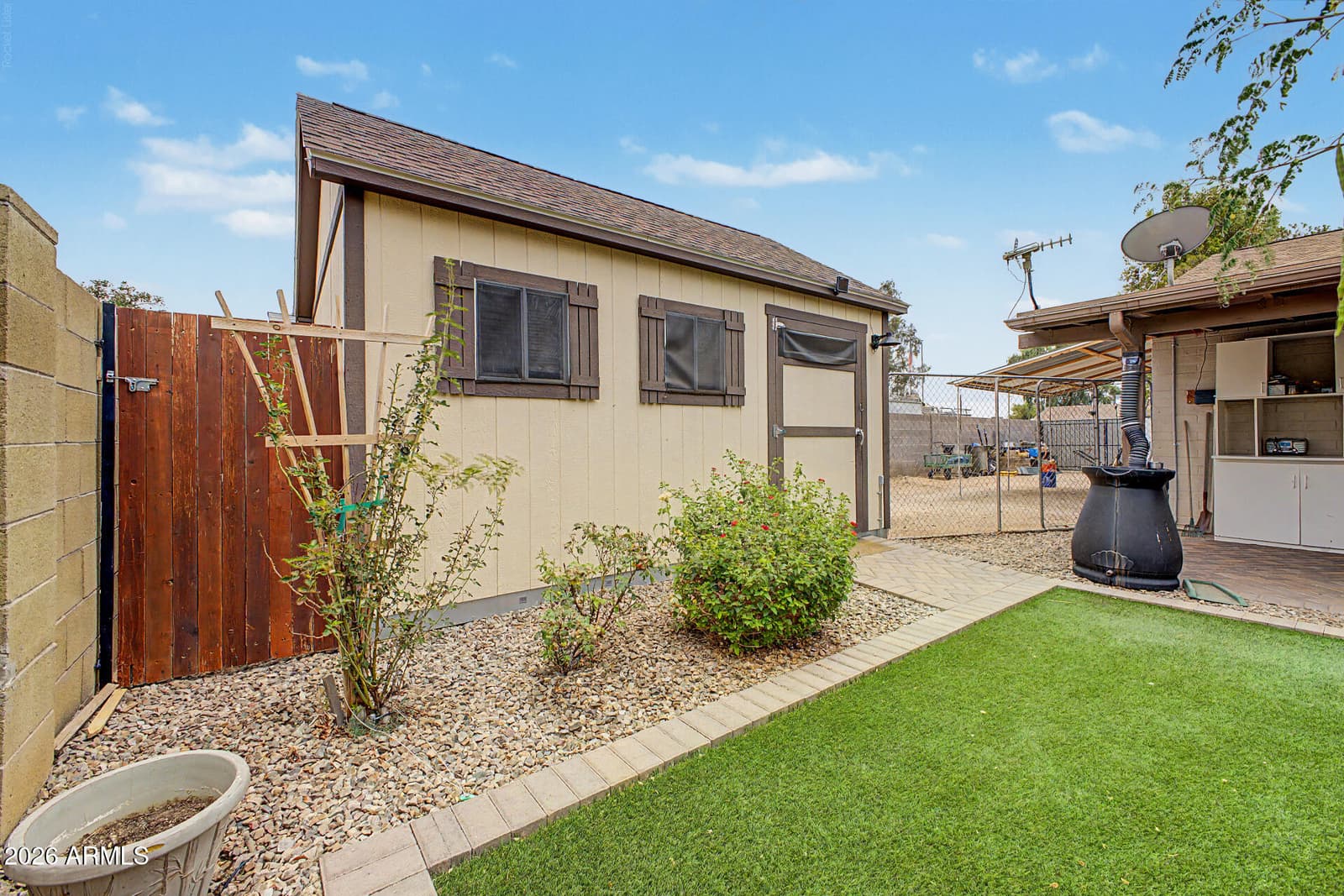 2214 E HOLMES Avenue, Mesa, AZ 85204 — photo 38 of 51