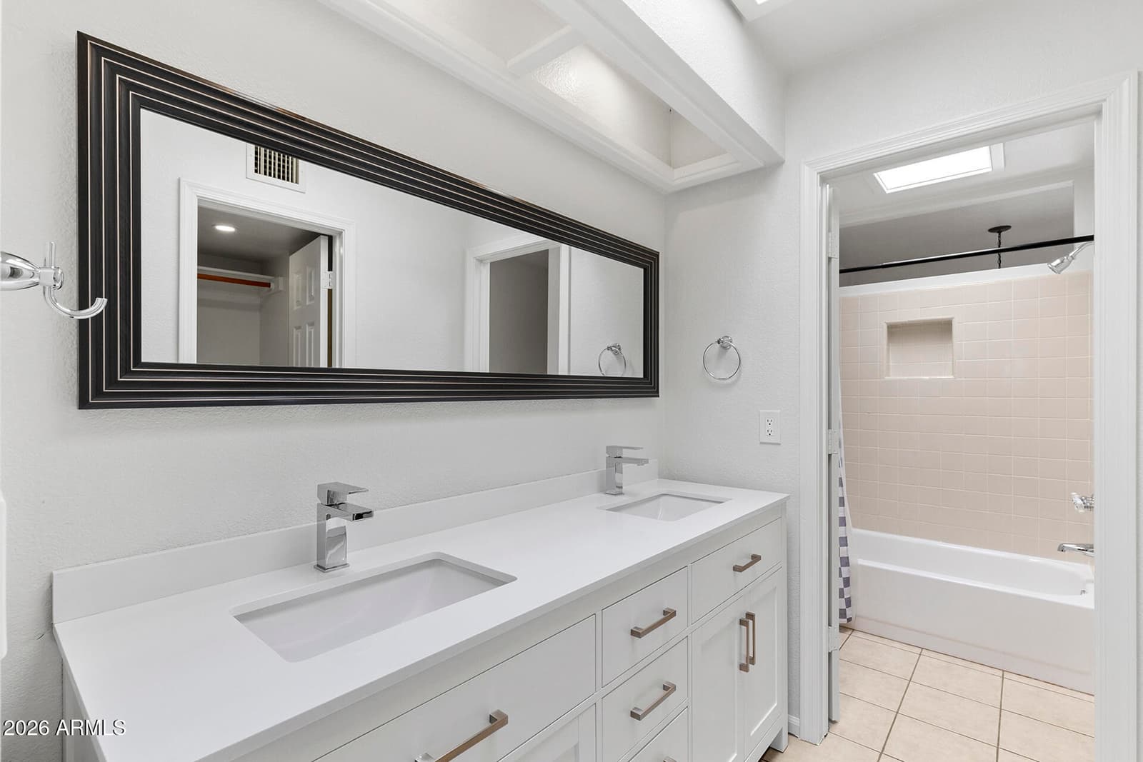 10805 N 9TH Place, Phoenix, AZ 85020 — photo 24 of 30