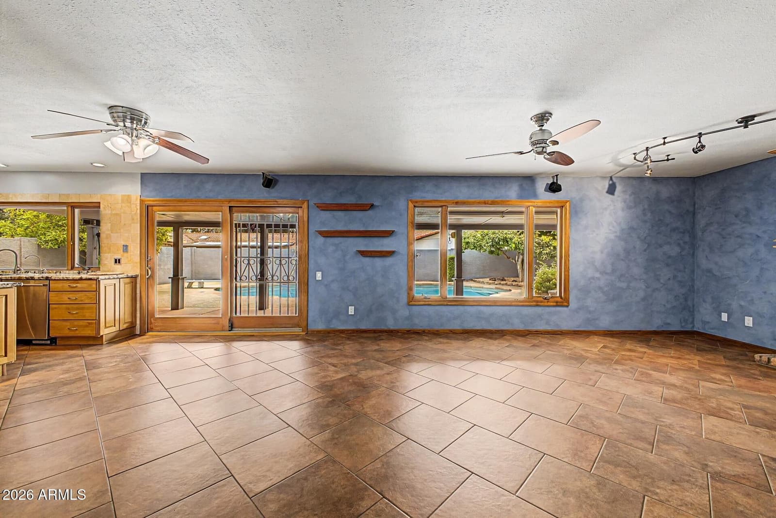 1539 E WESTWIND Way, Tempe, AZ 85283 — photo 19 of 60