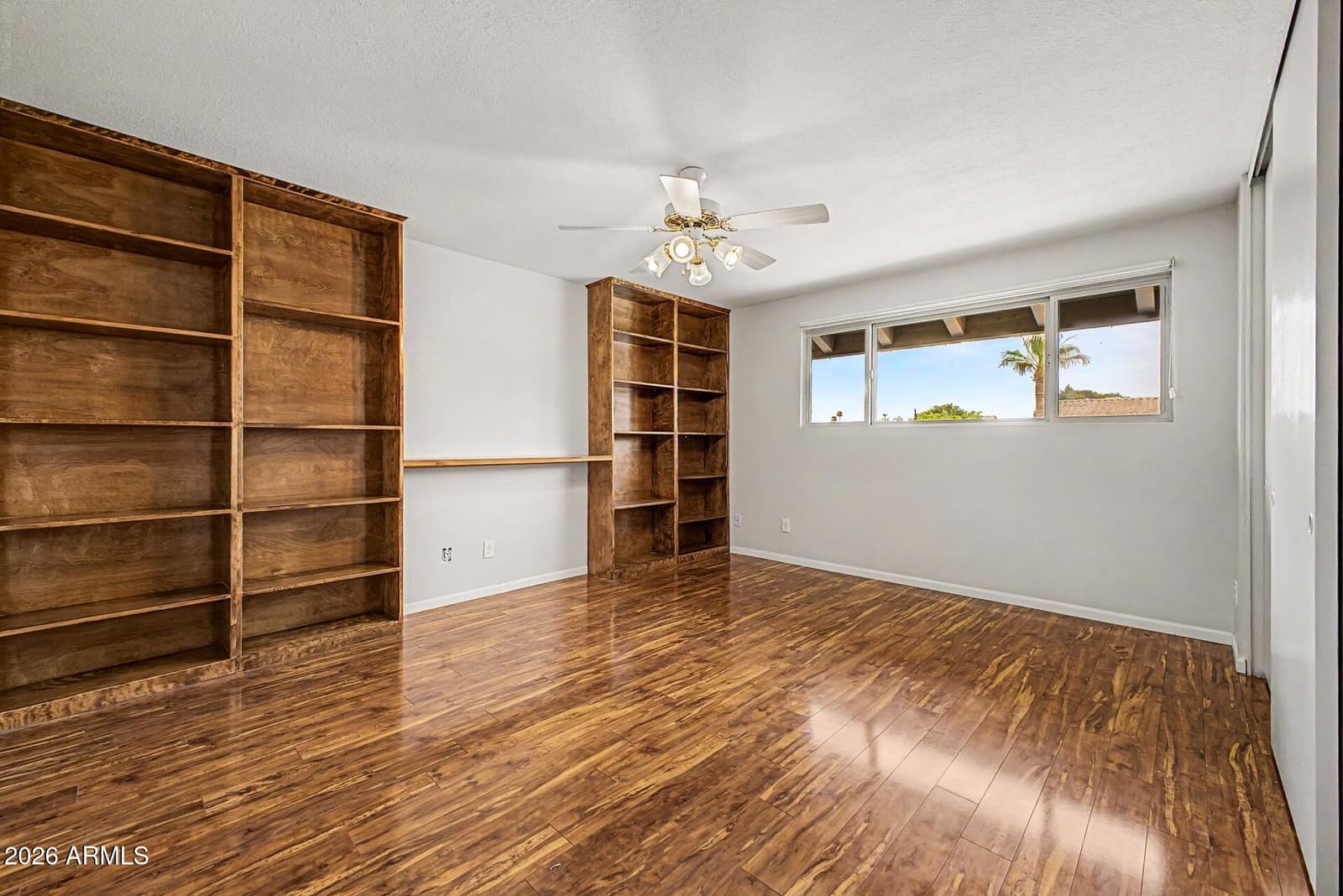 1539 E WESTWIND Way, Tempe, AZ 85283 — photo 34 of 60