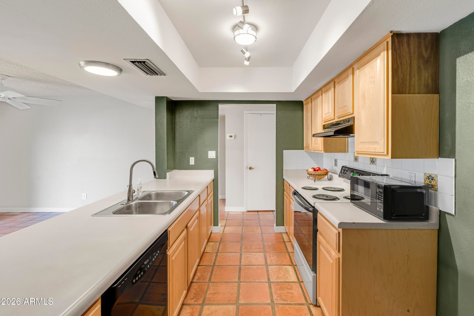 5223 W VIA CAMILLE, Glendale, AZ 85306 — photo 11 of 43