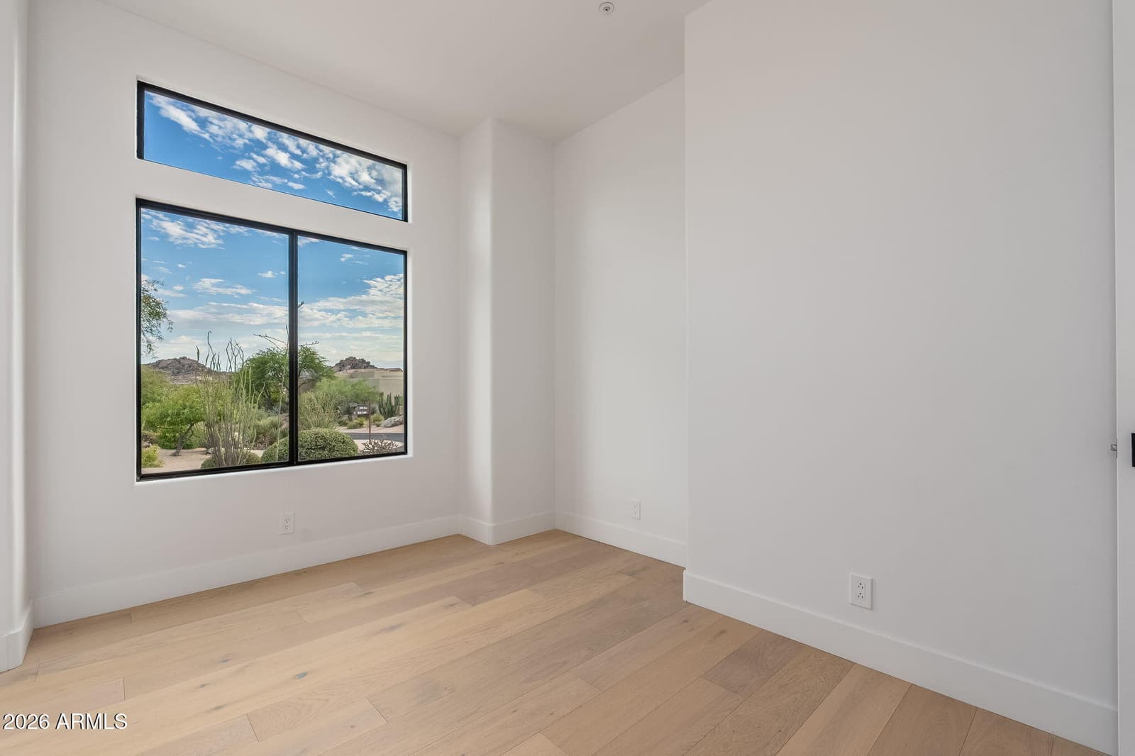 10874 E DALE Lane, Scottsdale, AZ 85262 — photo 27 of 52