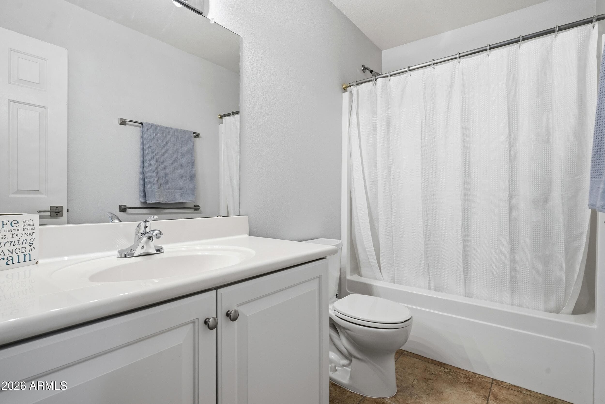 3407 E WAHALLA Lane, Phoenix, AZ 85050 — photo 18 of 32