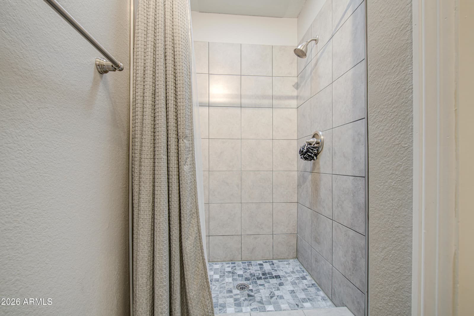 916 S HACIENDA Drive A, Tempe, AZ 85281 — photo 16 of 36