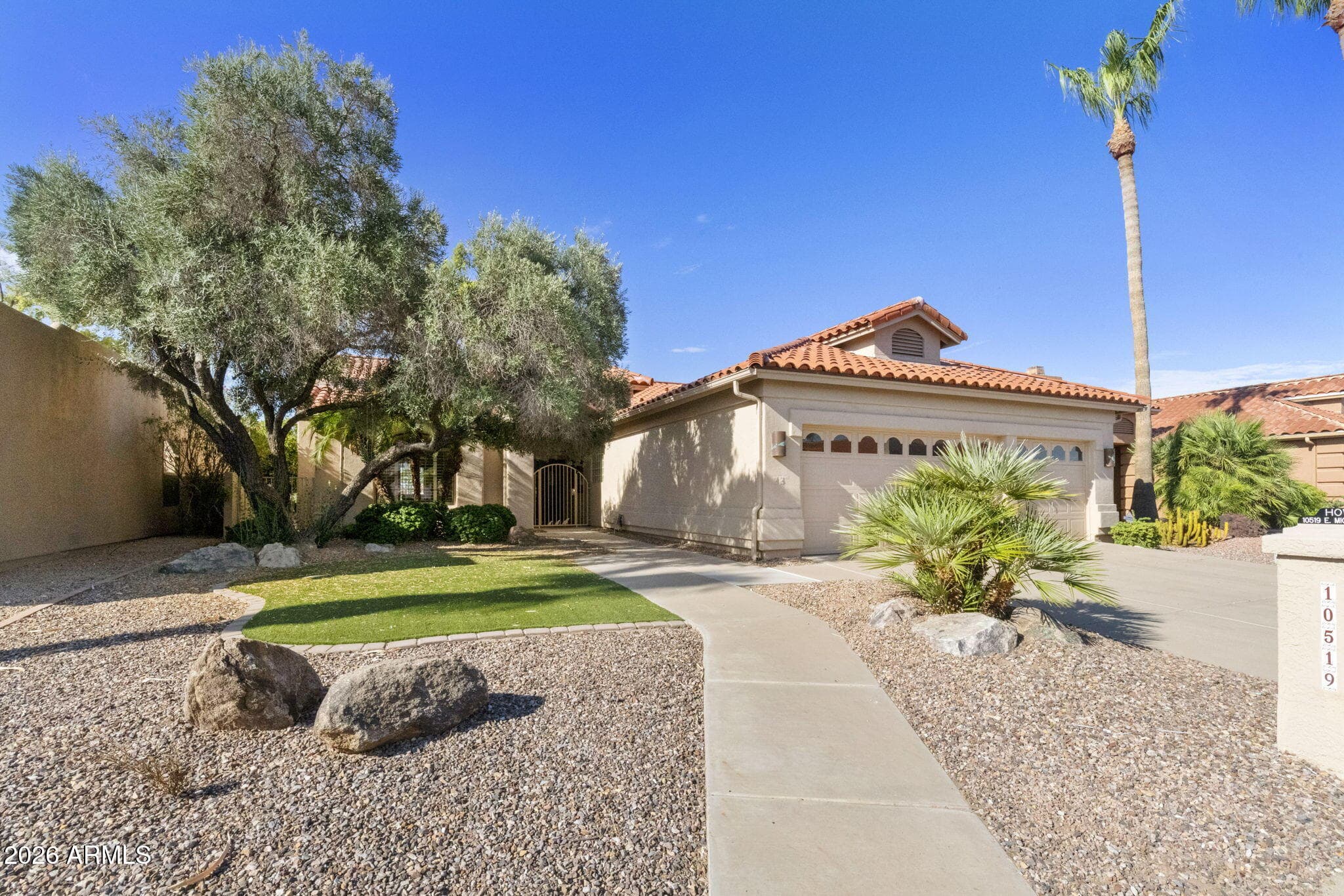 10519 E MICHIGAN Avenue, Sun Lakes, AZ 85248 — photo 4 of 73