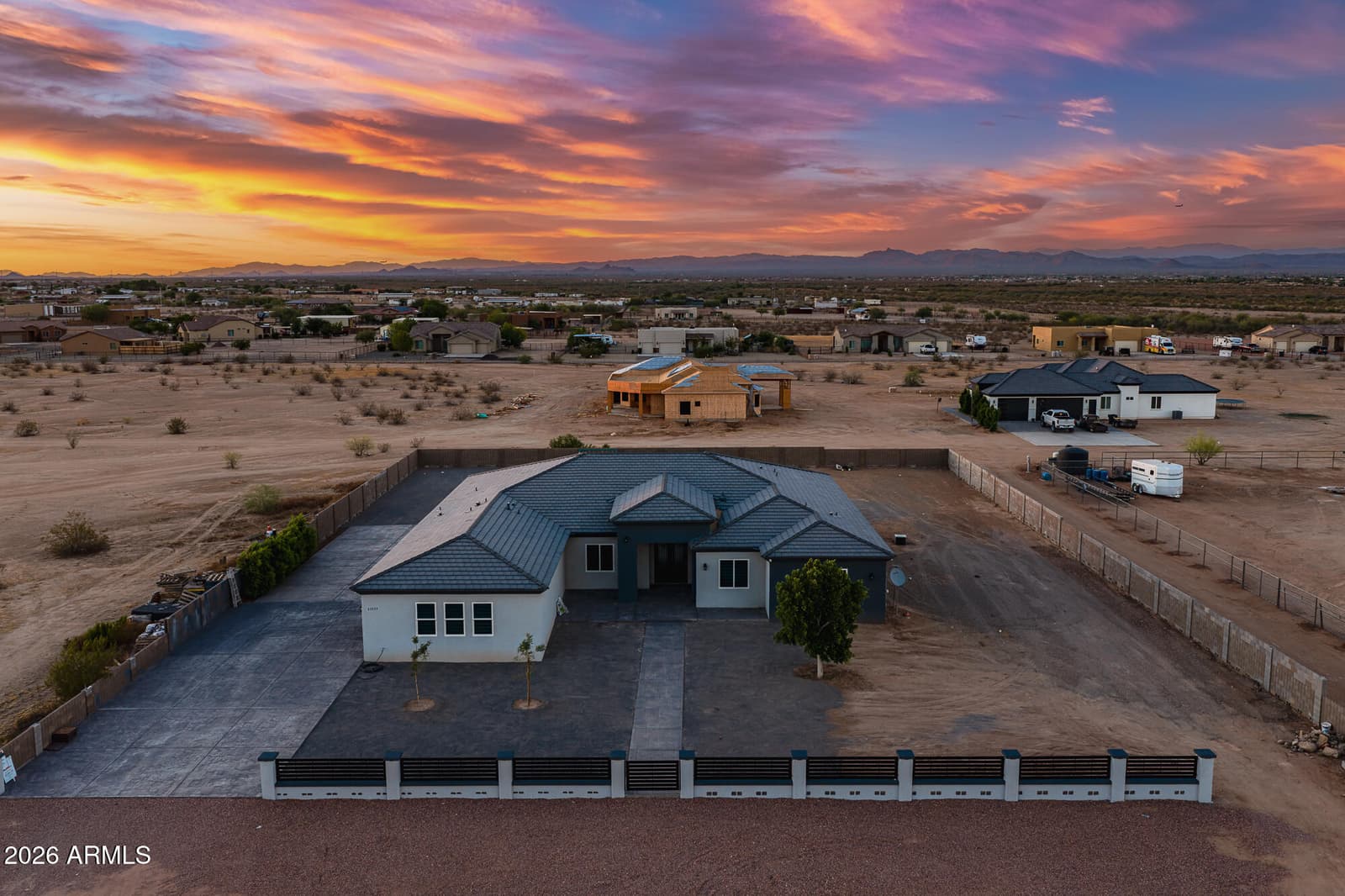 23532 W Jomax Road, Wittmann, AZ 85361 — photo 4 of 86