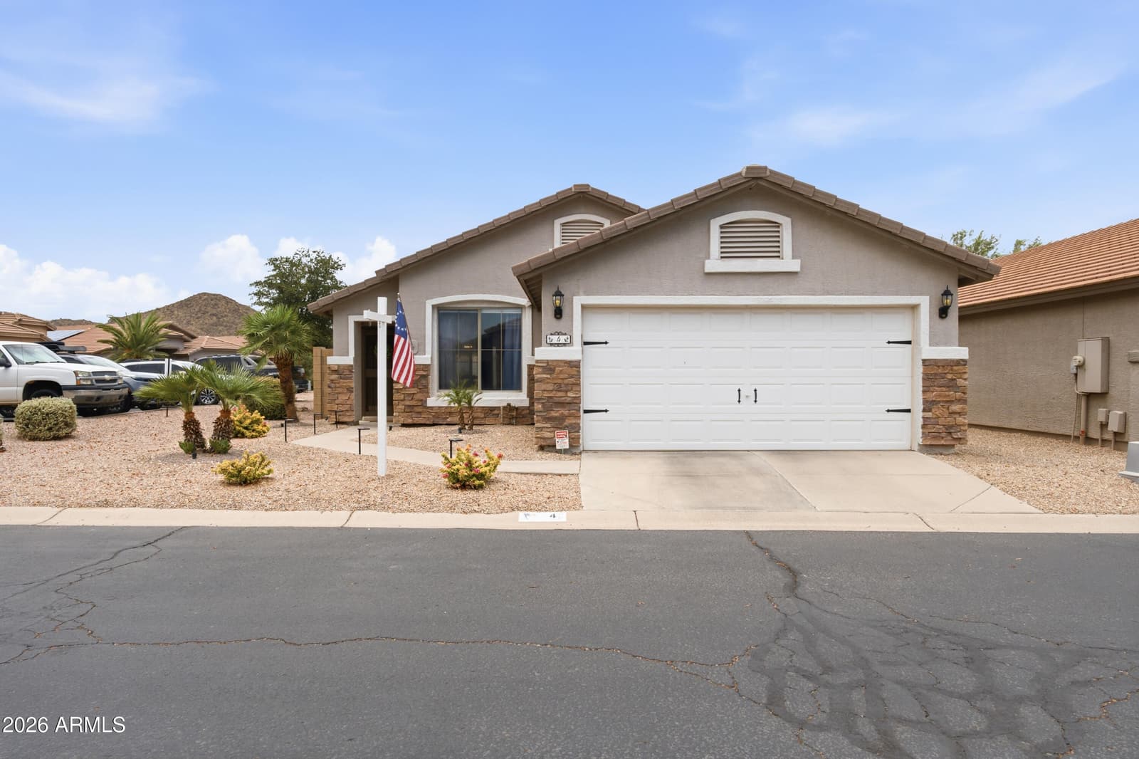 4 E MAYFIELD Drive, San Tan Valley, AZ 85143 — photo 7 of 84