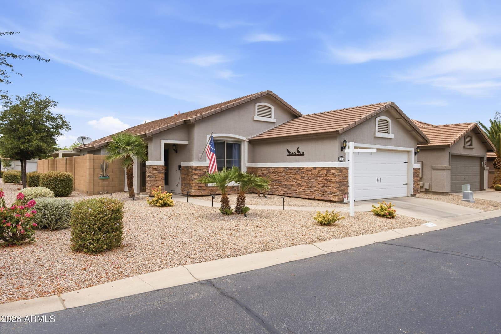 4 E MAYFIELD Drive, San Tan Valley, AZ 85143 — photo 8 of 84