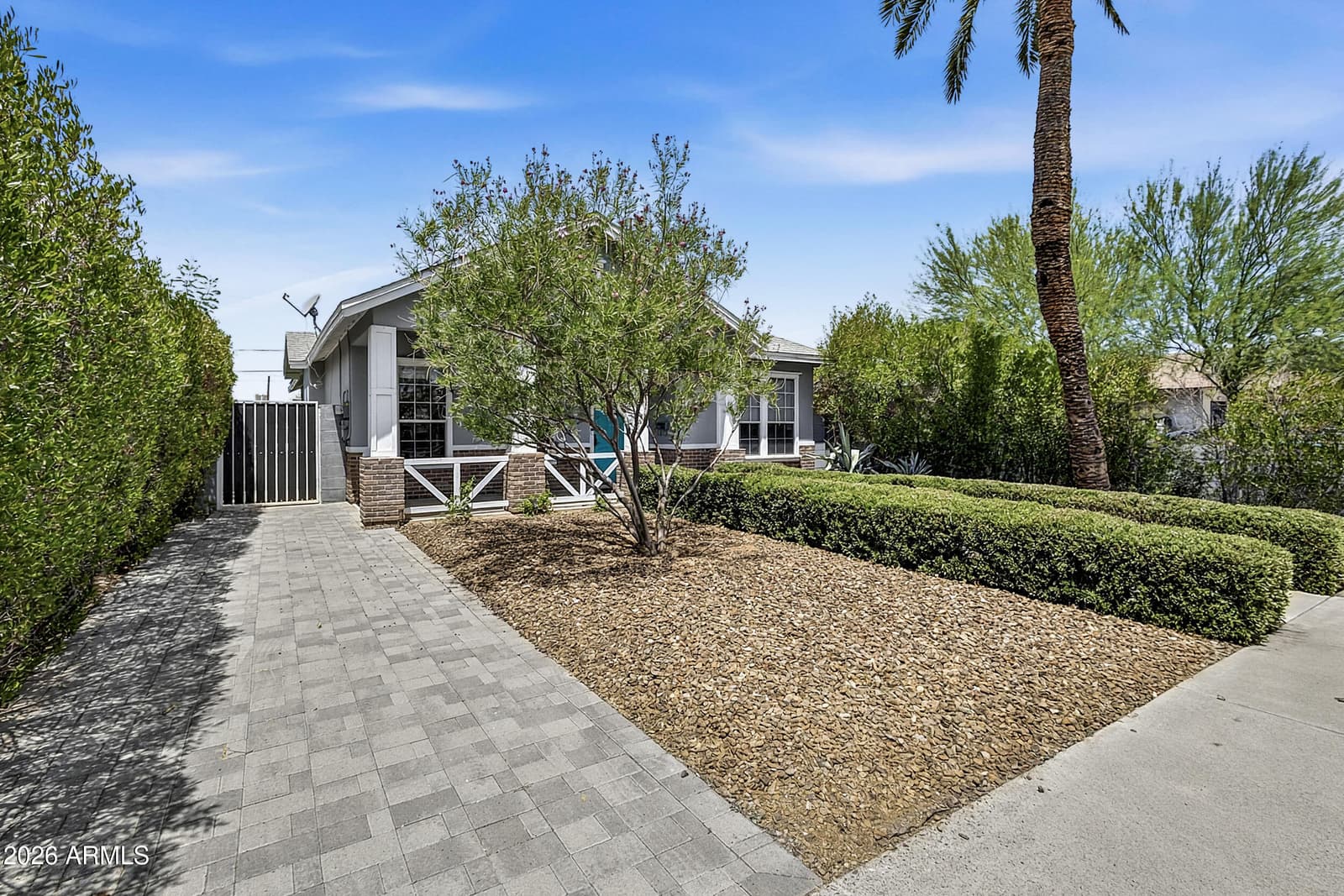 2326 N DAYTON Street, Phoenix, AZ 85006 — photo 9 of 41